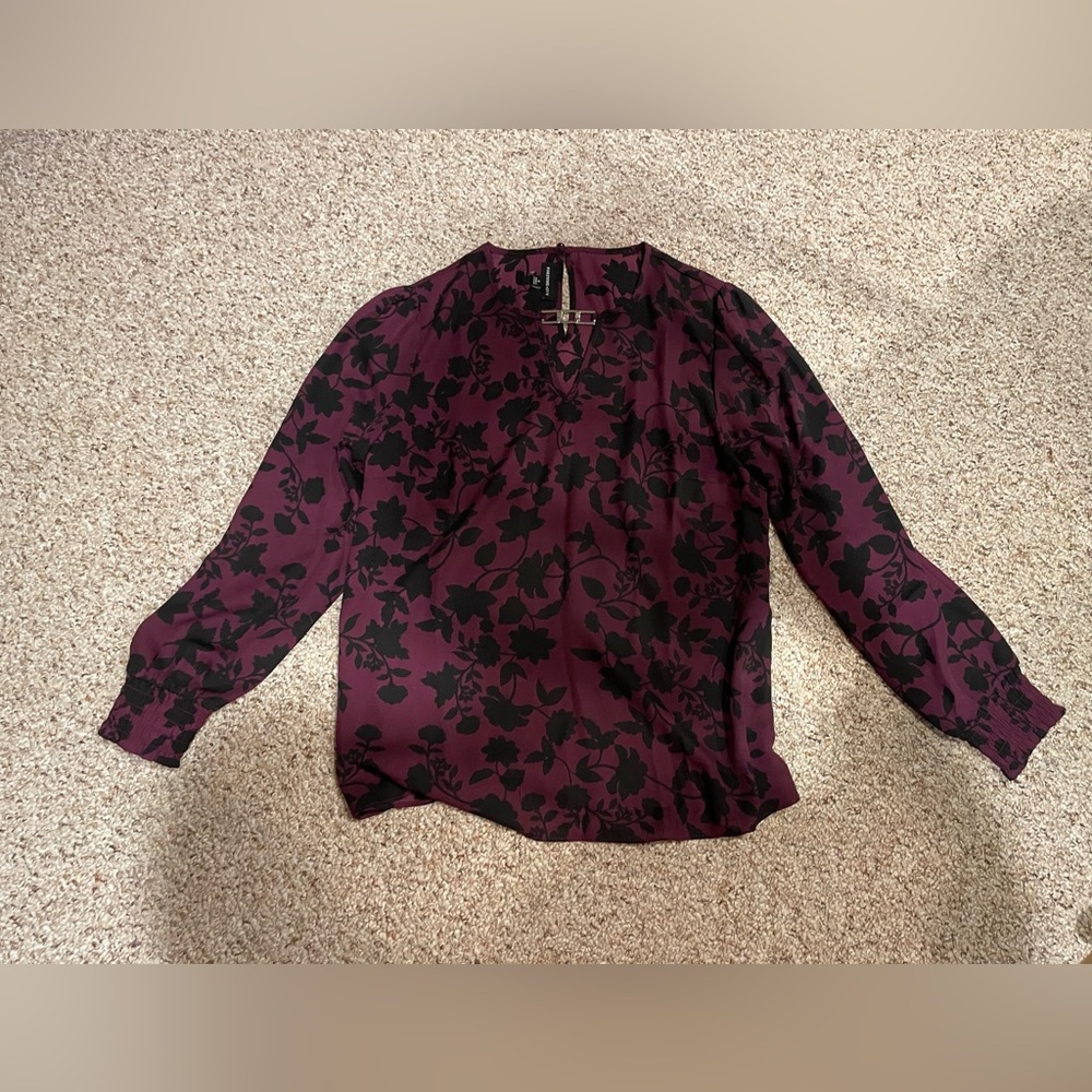 Fortune and Ivy size small NWOT top